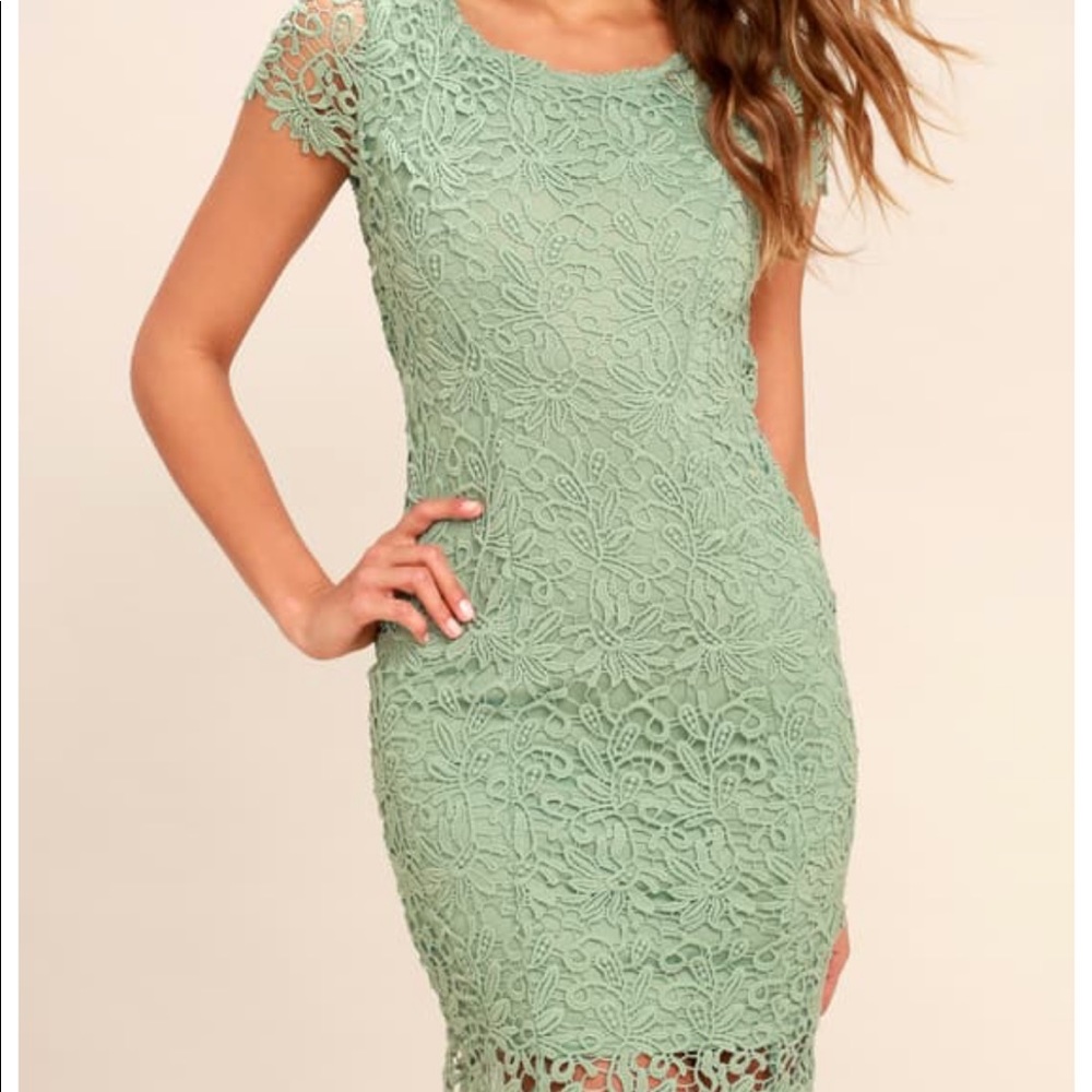 NWT Lulu’s backless sage green lace dress xsmall